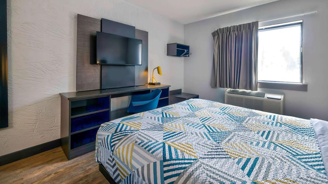 Motel 6-Milwaukee, Wi - Glendale Екстериор снимка