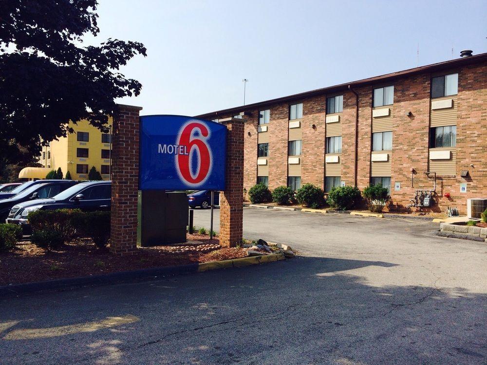 Motel 6-Milwaukee, Wi - Glendale Екстериор снимка