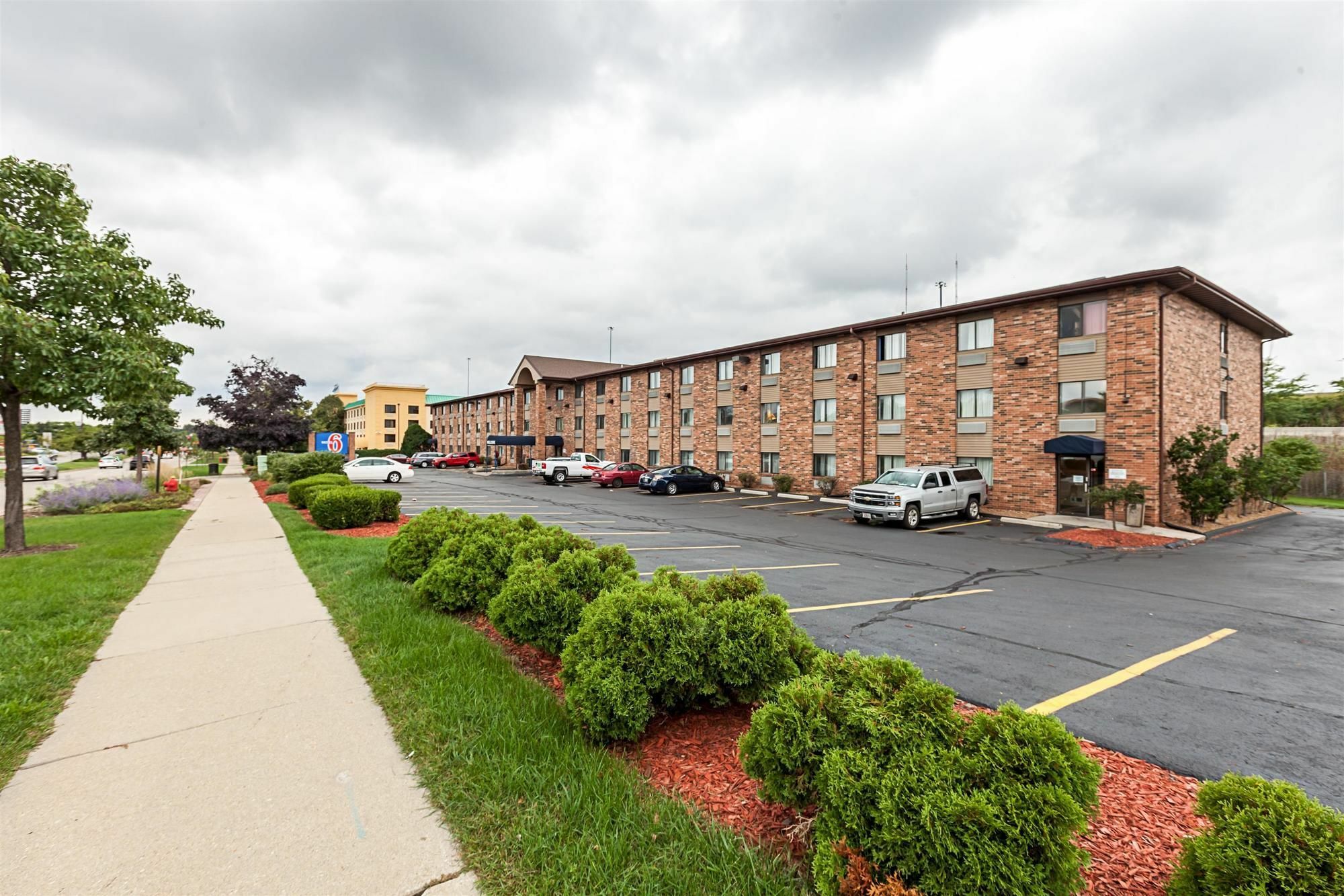 Motel 6-Milwaukee, Wi - Glendale Екстериор снимка