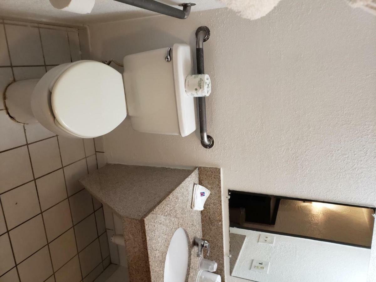 Motel 6-Milwaukee, Wi - Glendale Екстериор снимка