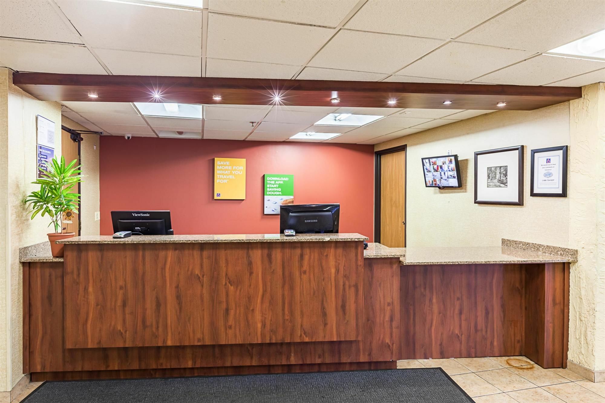 Motel 6-Milwaukee, Wi - Glendale Екстериор снимка